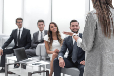 商務(wù)會(huì)議咨詢(xún)專(zhuān)家